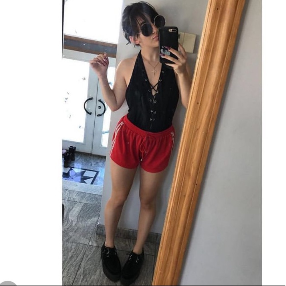 LIKE NEW- FOREVER 21 HALTER CRISS CROSS BODYSUIT - WOMENS SMALL